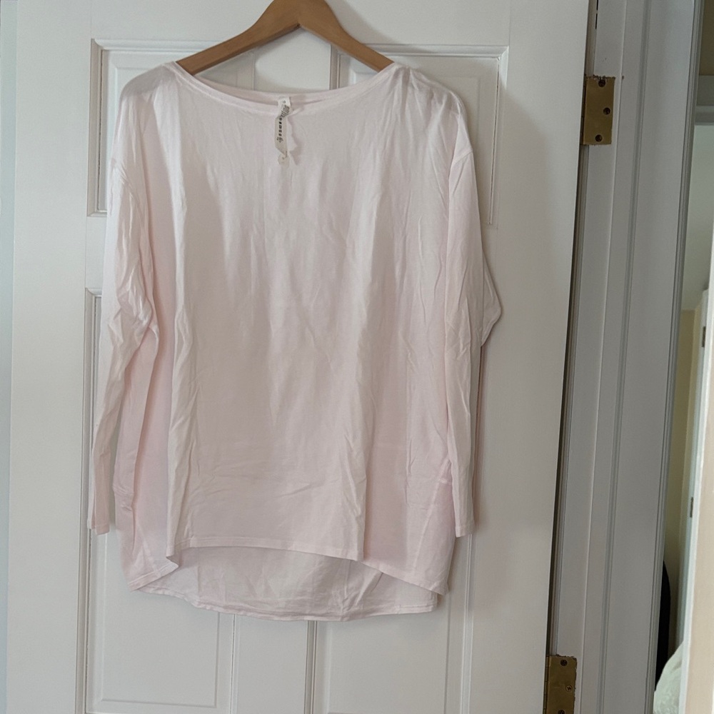 lululemon athletica long Sleeve Tee.  Size 12